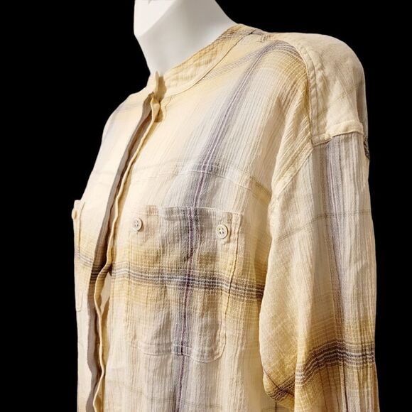 2/$20 Vintage flannel buttons down shirt Size: Small - Picture 3 of 5